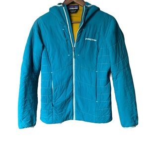 Patagonia Women's XS Hooded Insulated Jacket Teal Blue Yellow Lining Lightweight